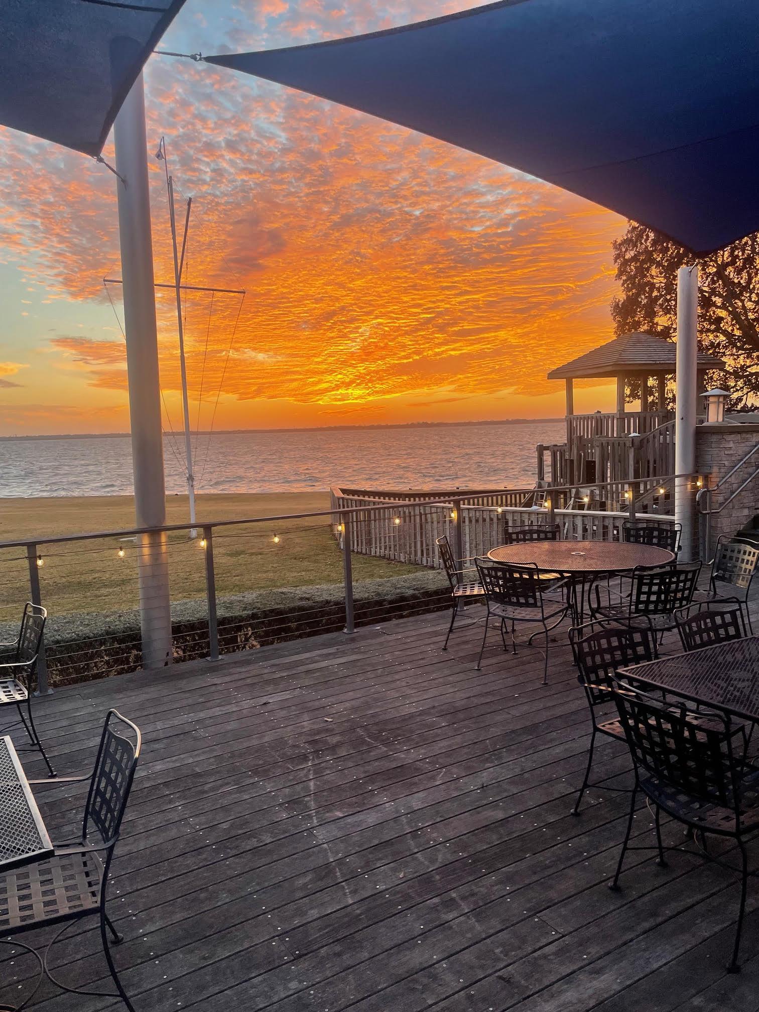 Rush Creek Yacht Club deck at sunset overlooking Lake Ray Hubbard